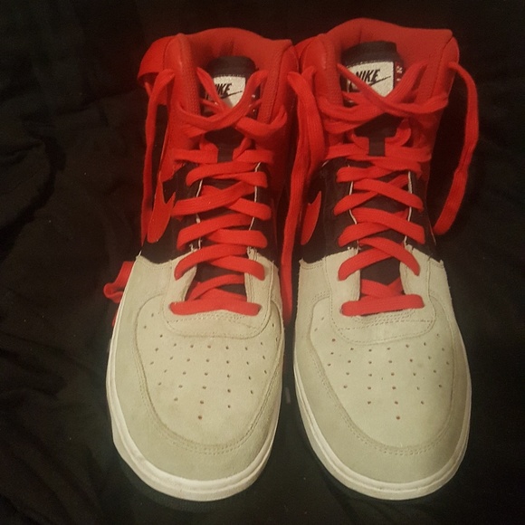 Mens Air Force Ones - Picture 3 of 5